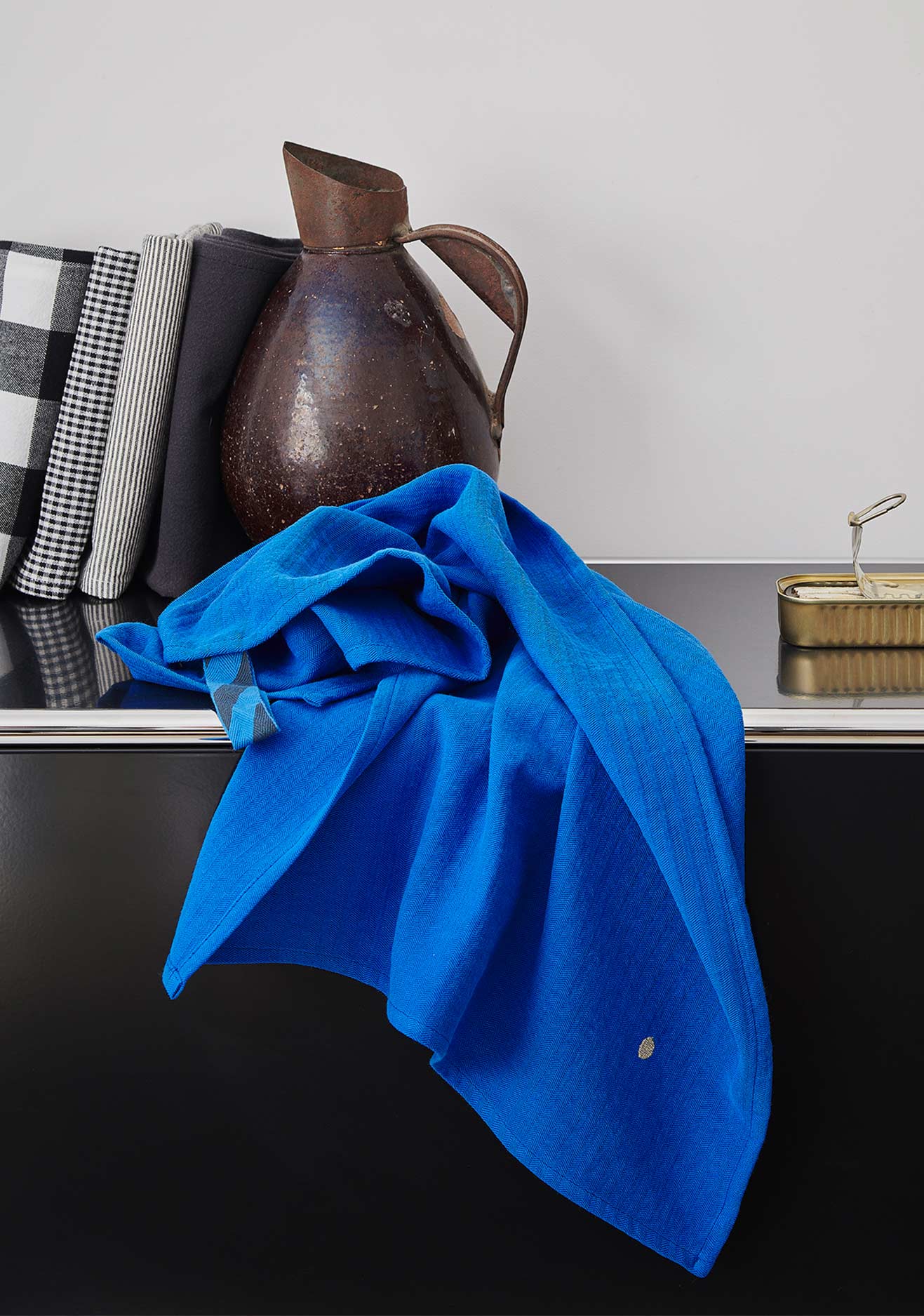 linen and cotton tea towel bleu mecano